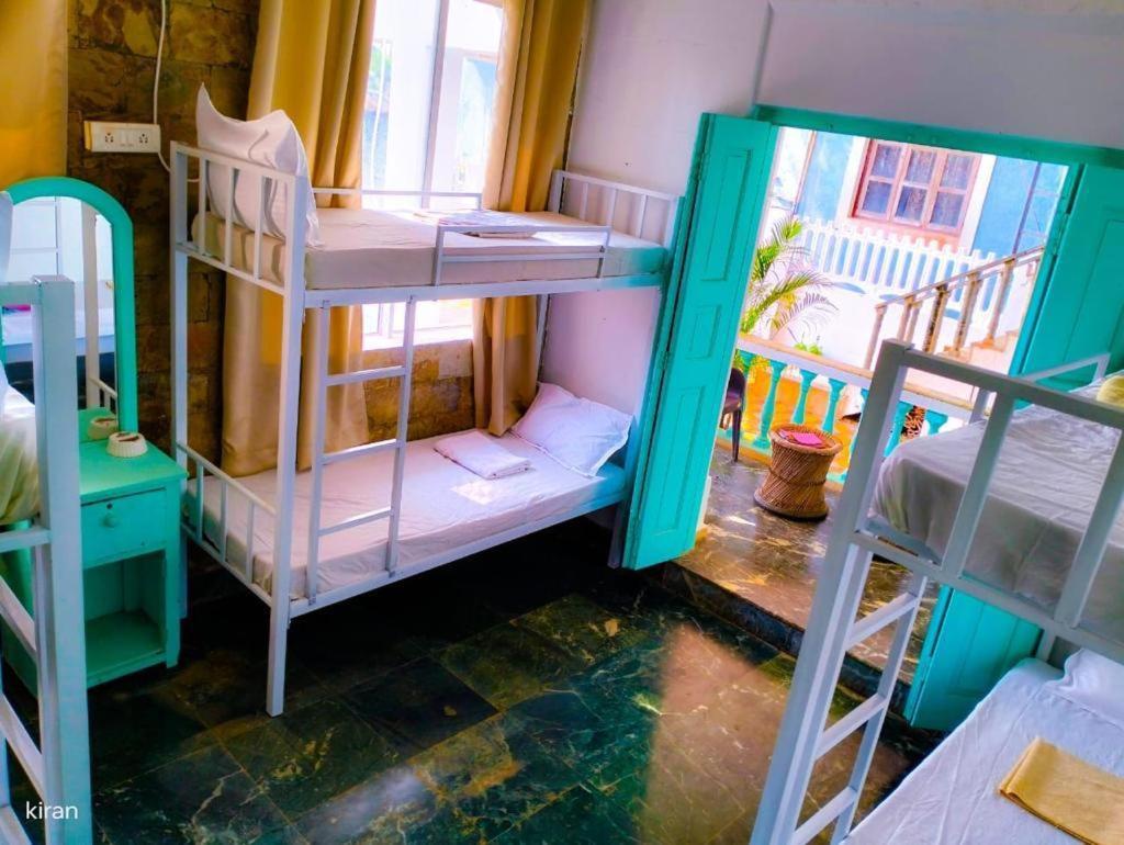 מלון מוריג'ים Turquoiise House מראה חיצוני תמונה